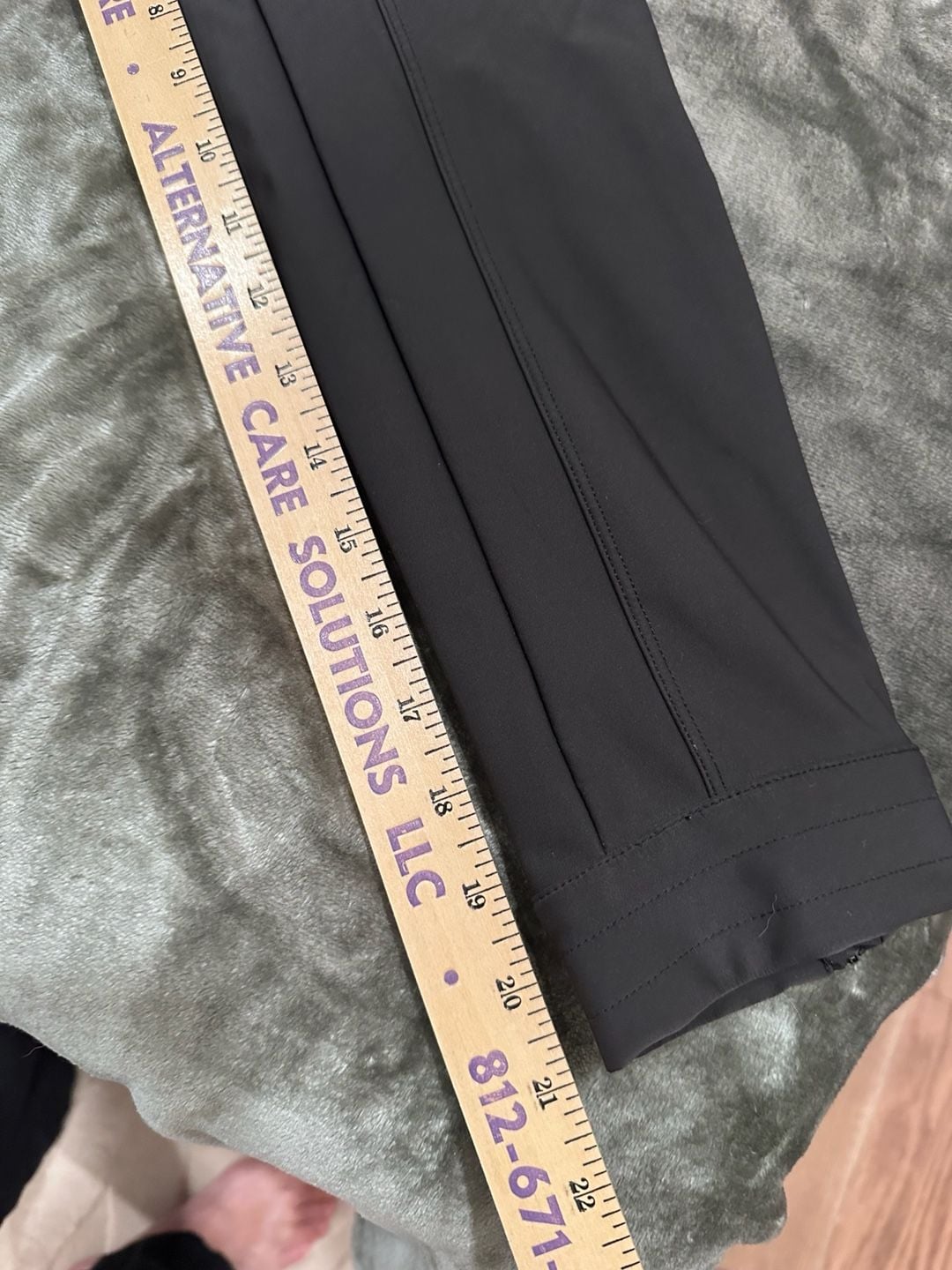 Lululemon Black Zip Up Jacket Size M 15