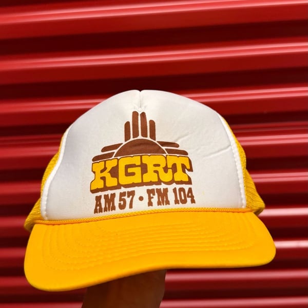 Nissin KGRT AM 57 FM 104 Radio Trucker Hat Vintage Yellow Snapback Cap