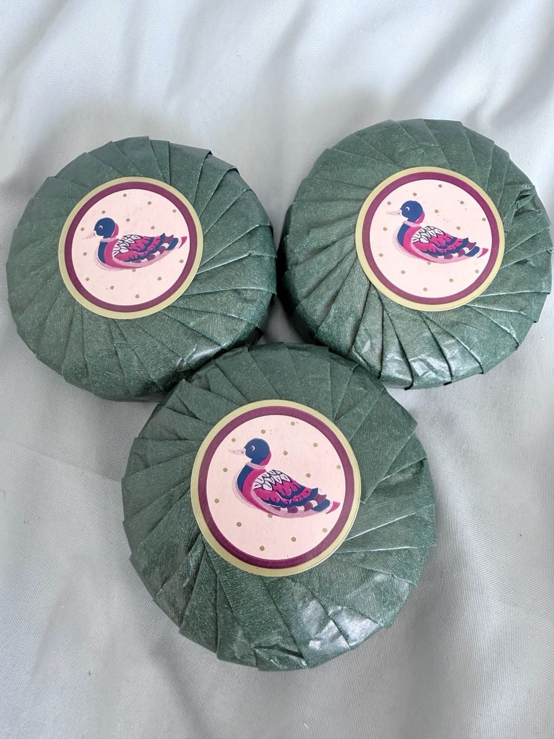 Vintage Bioessence Duck Soap Set of 3 Fragrant Soaps Green Wrapping 2