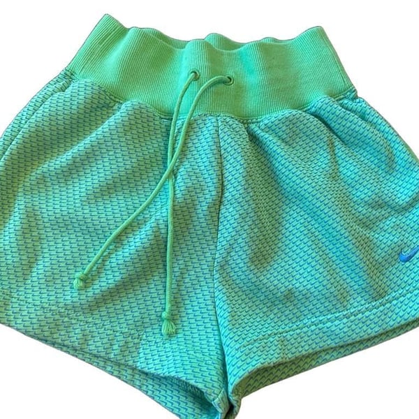 Nike Sportswear AOP Mini Swoosh Fleece Shorts Womens Size XS Green Blue