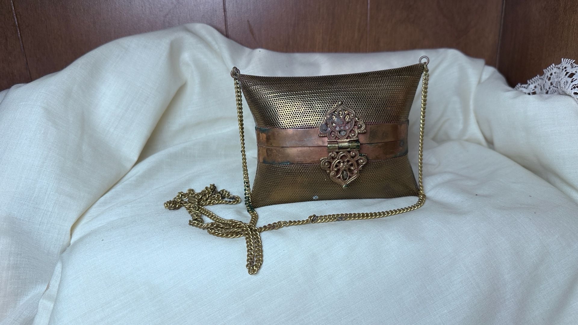 Vintage Ornate Perforated Brass Pillow Shoulder Bag Purse 3