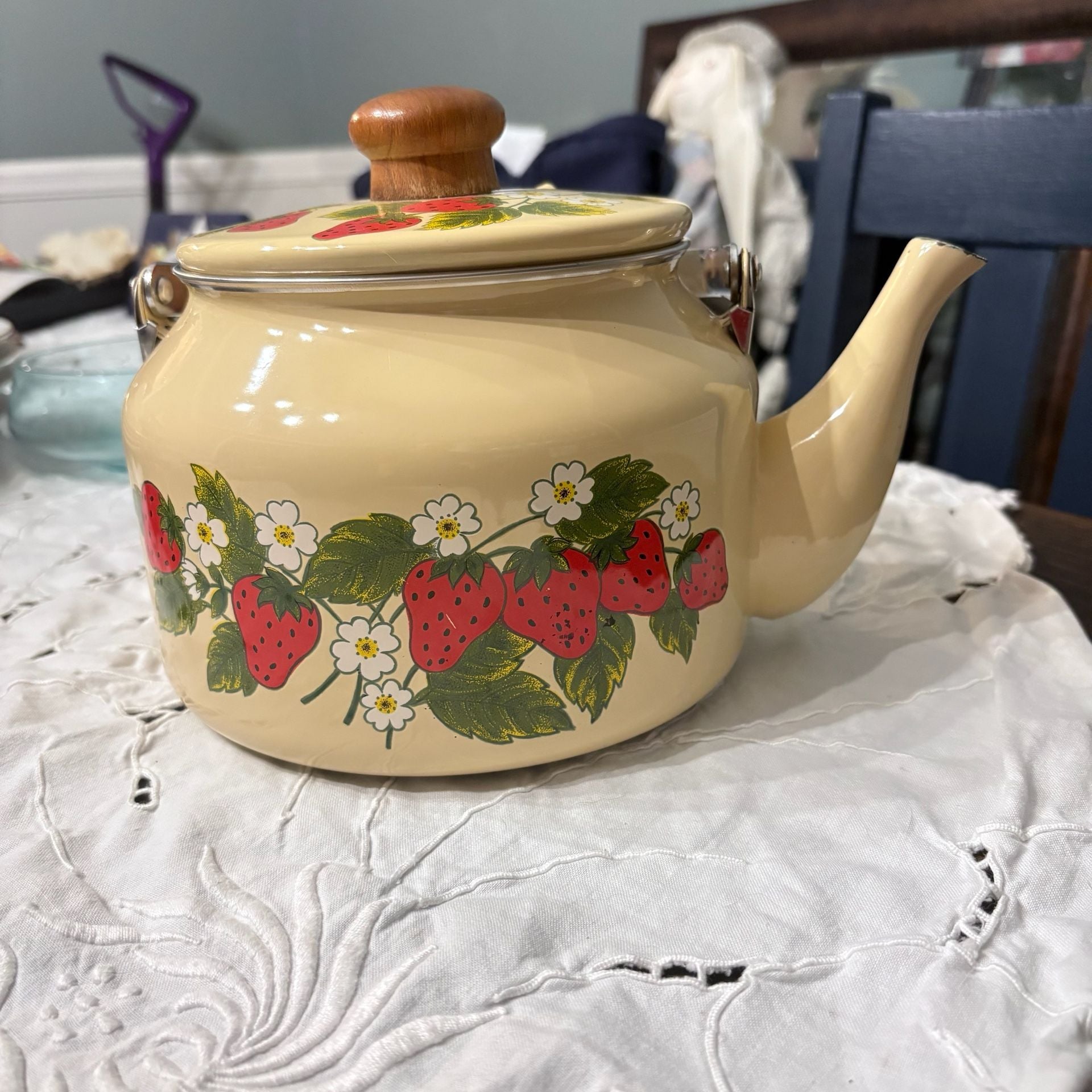 Vintage Strawberry Enamel Stovetop Tea Kettle Cream 3