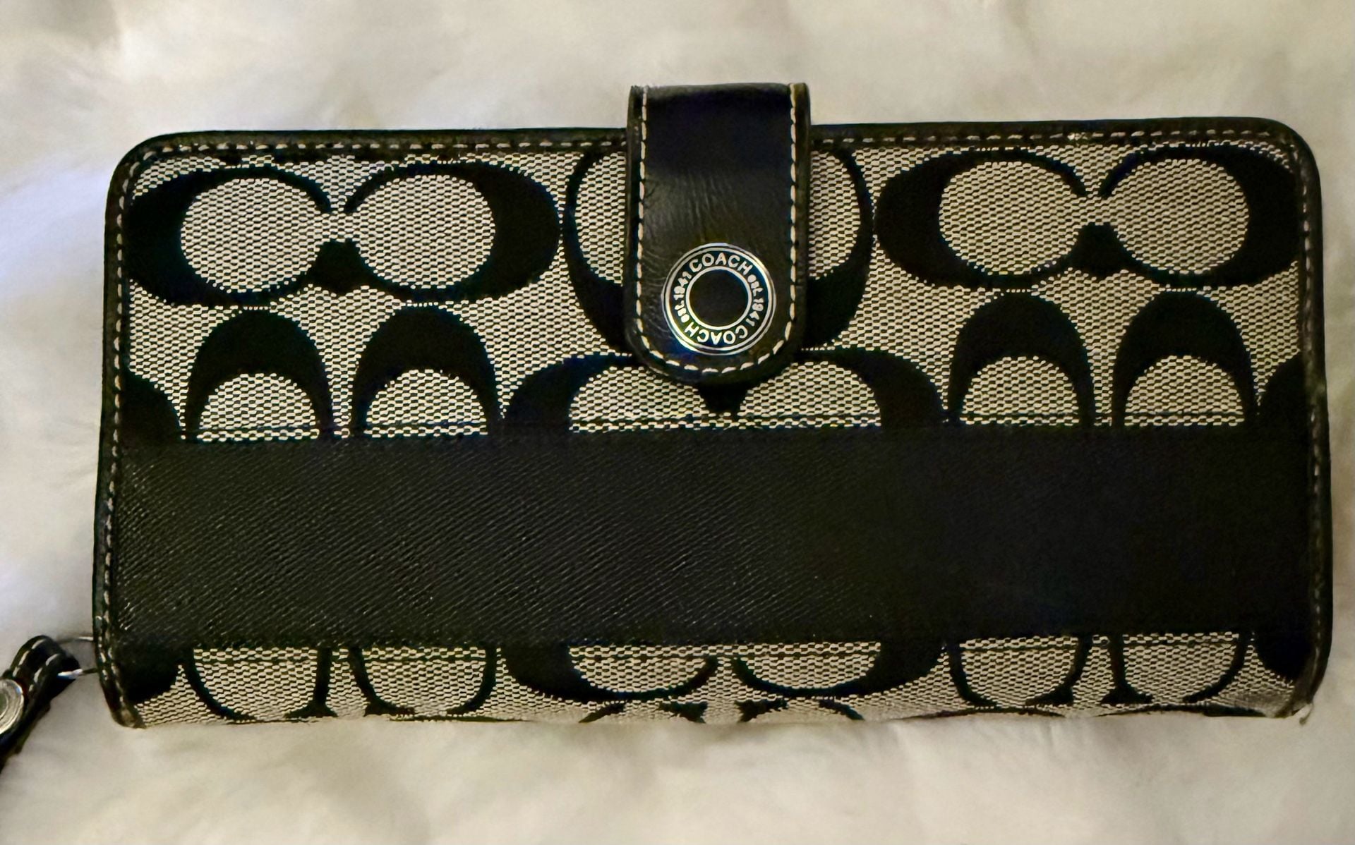 Coach wallet 2