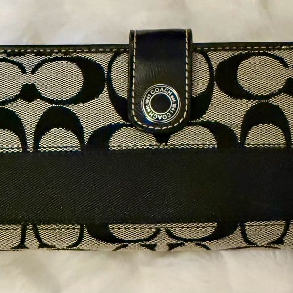 Coach wallet