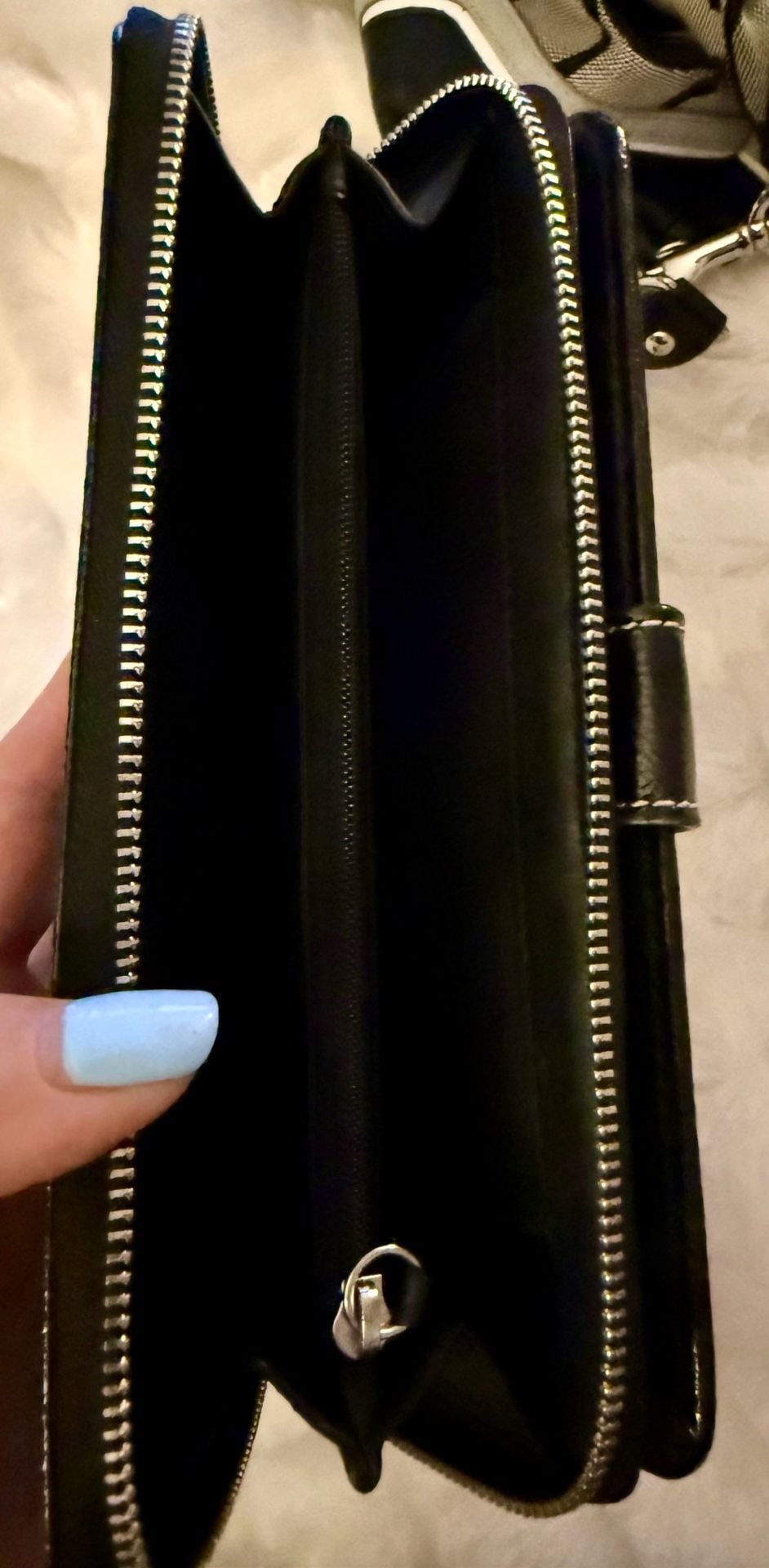 Coach wallet 4