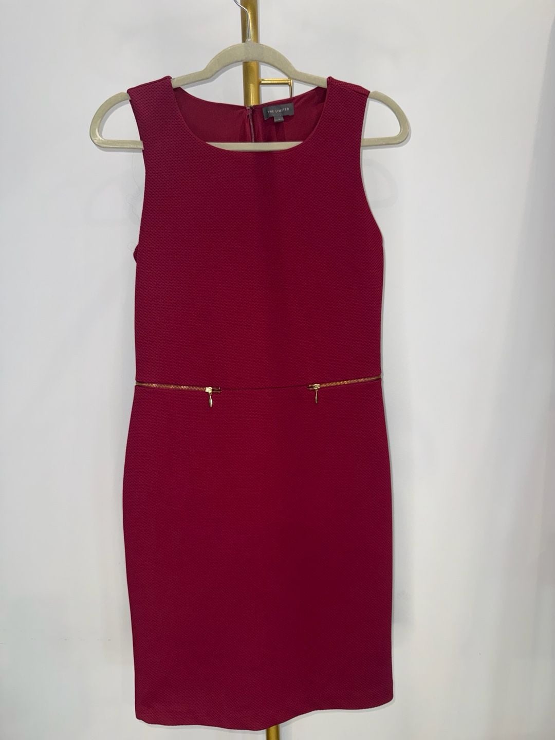 The Limited Burgundy Textured Sleeveless Midi Dress with Gold Zipper Detail Size 2