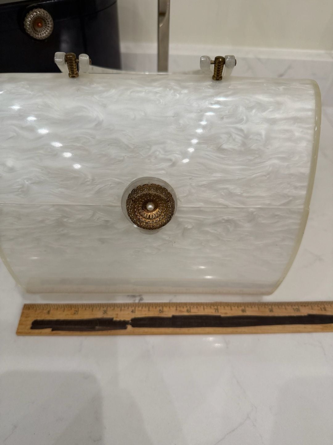 Wilardy Vintage 1950s White Marbleized Lucite Box Purse Top Handle 13