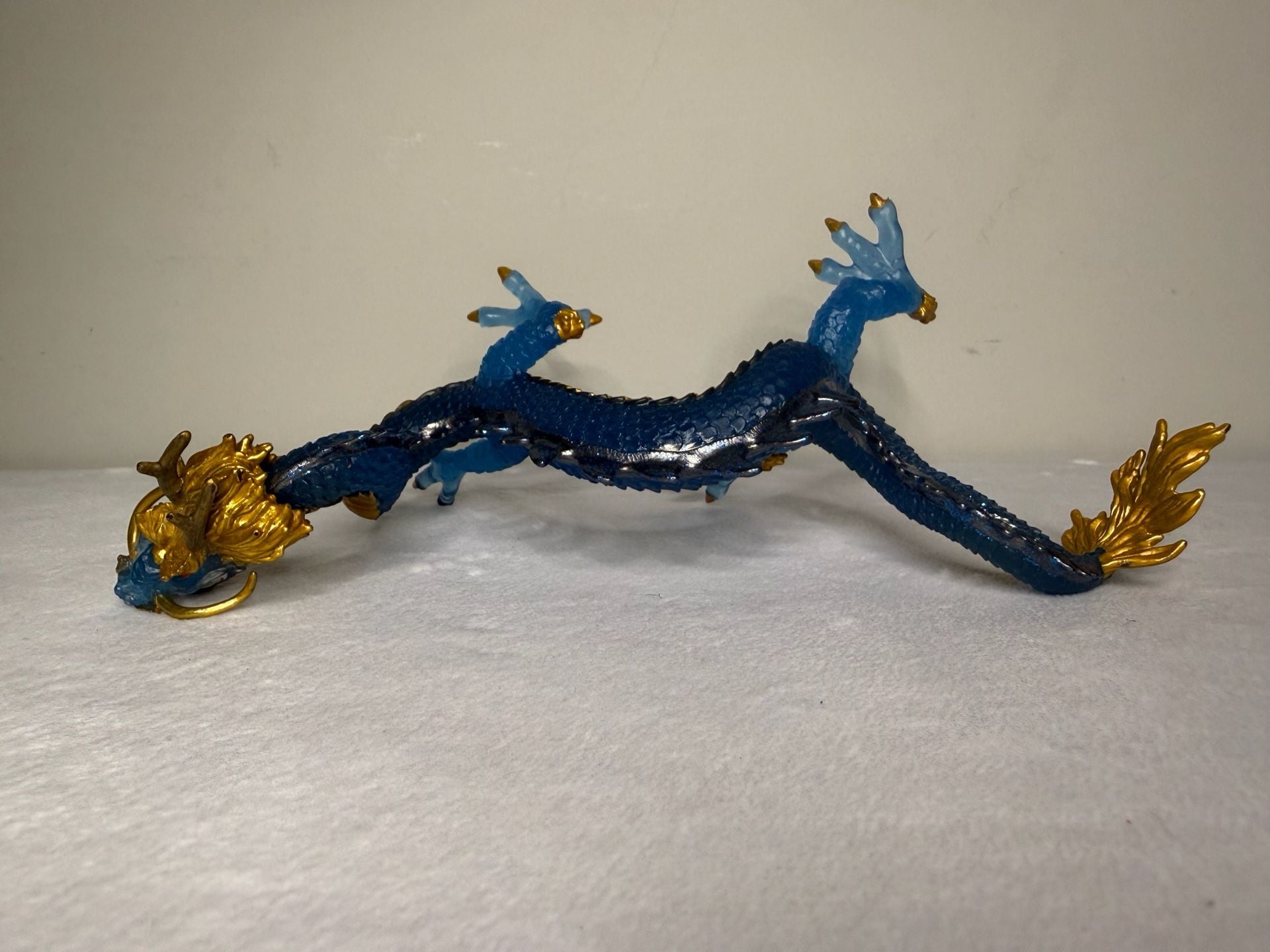 Safari Ltd. Horned Chinese Dragon Toy Figurine Red and Blue Set of 2 11