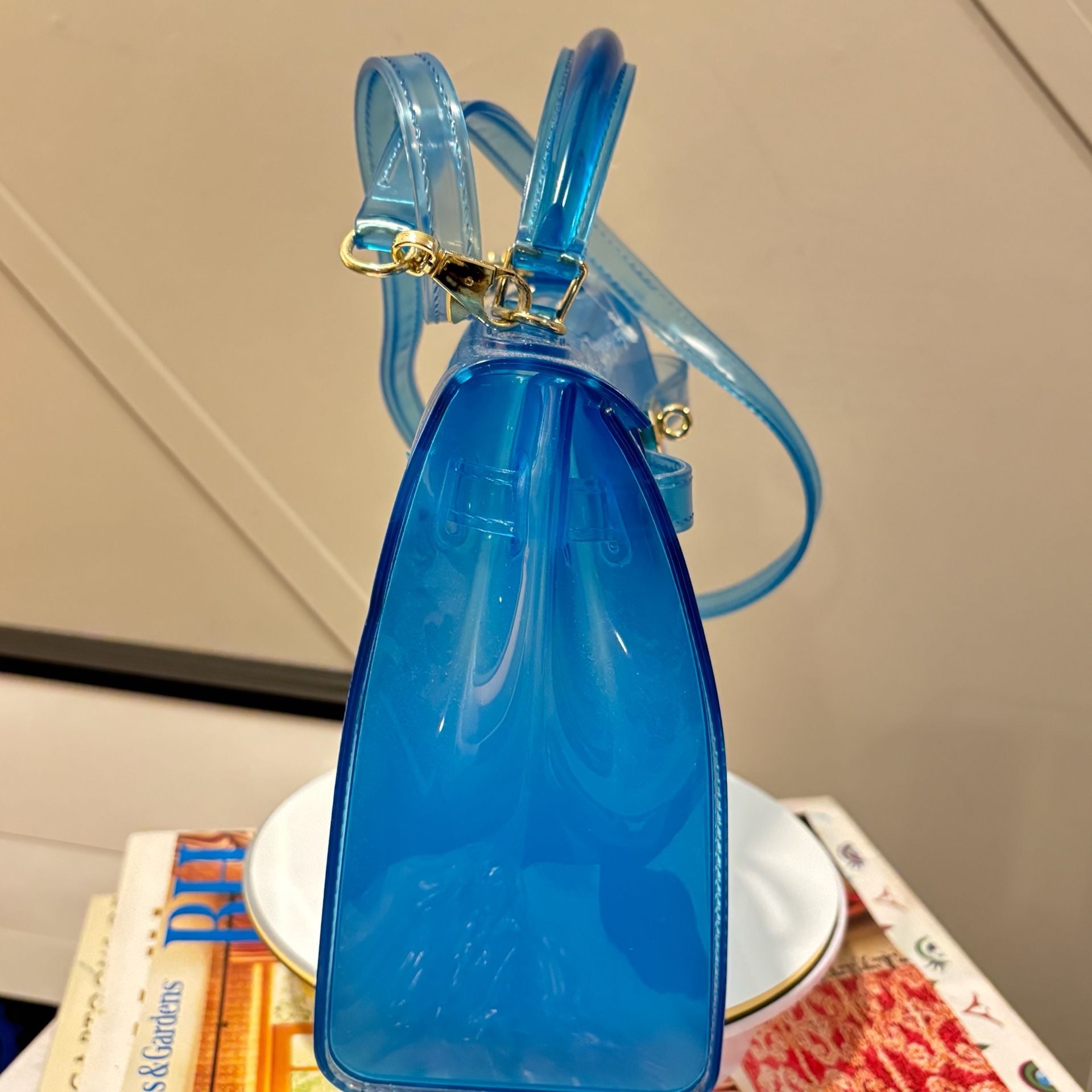 Un Voyage Jelly Transparent Crossbody Bag Blue 11