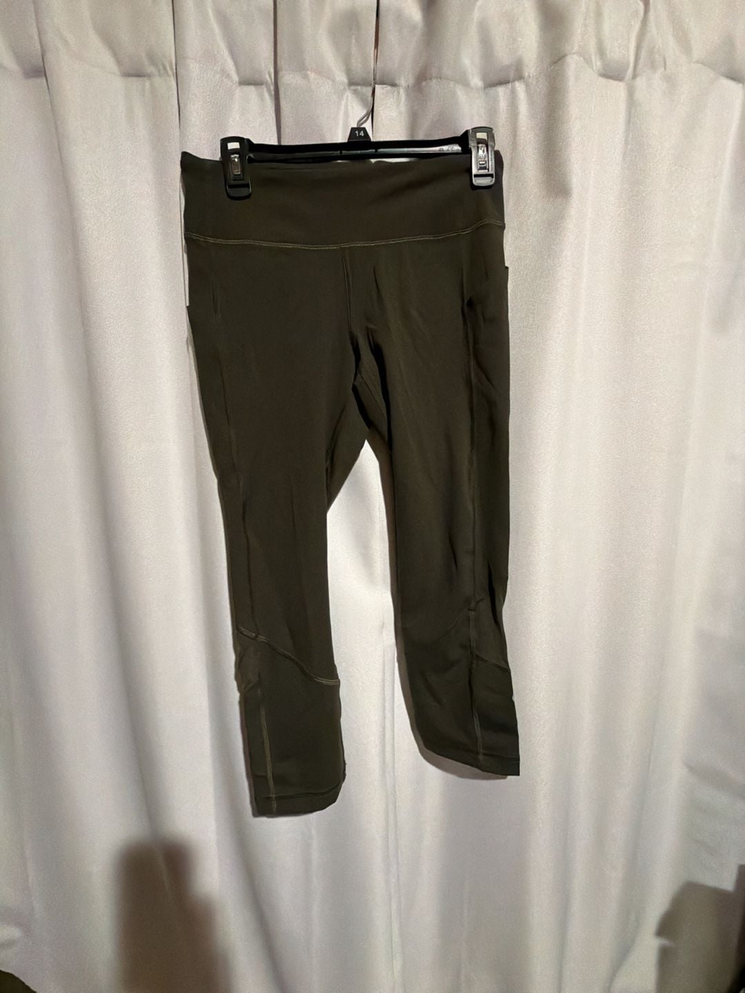 Lululemon Speed Up Crop Size 6 Dark Olive Green Athletic Leggings 2