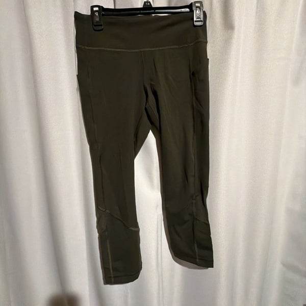 Lululemon Speed Up Crop Size 6 Dark Olive Green Athletic Leggings