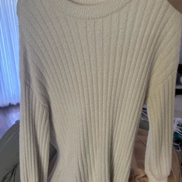 Aerie Ribbed Sweater Size XS Cream Fuzzy Pullover