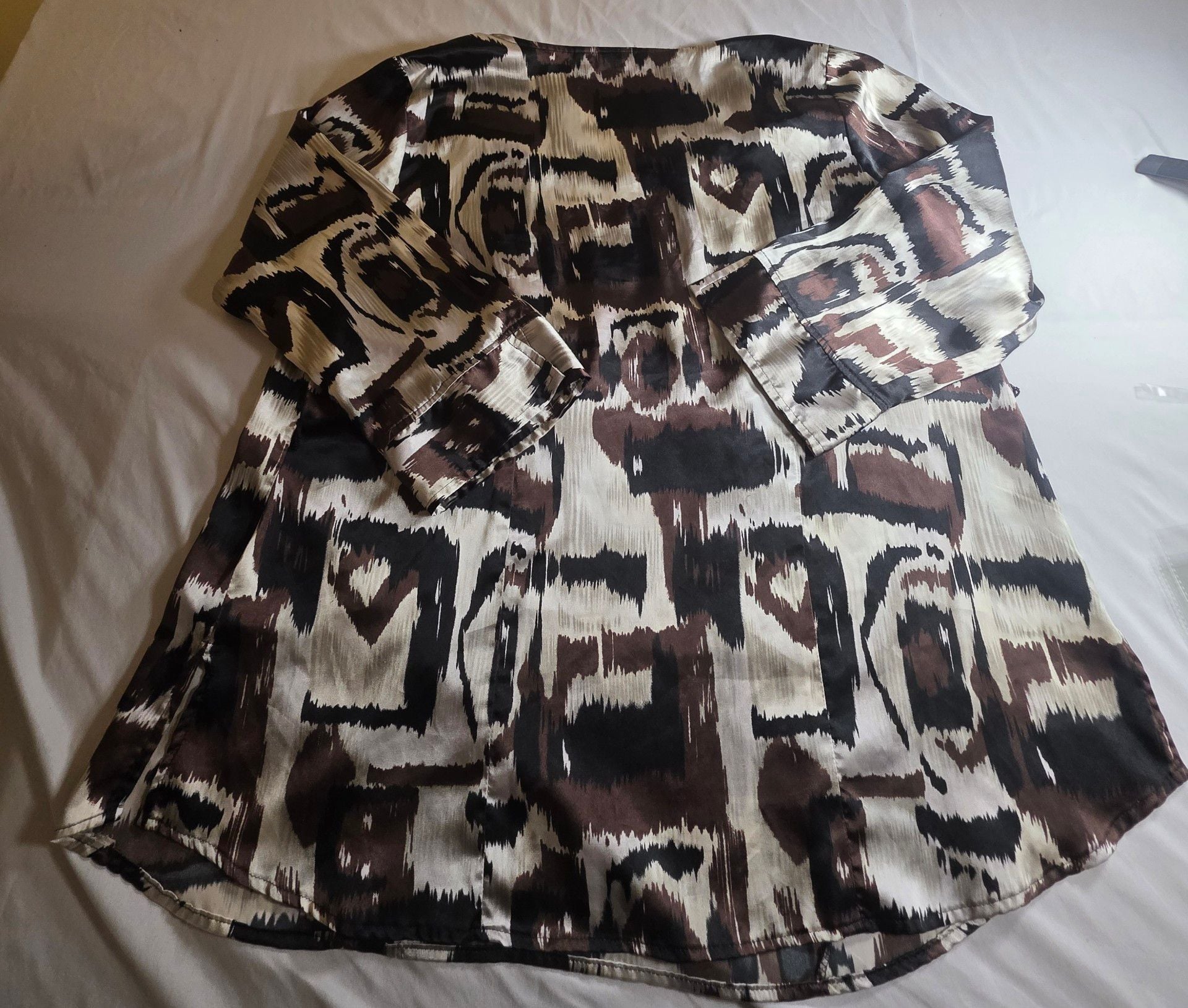 Cato Abstract Print Studded V-Neck Long Sleeve Tunic Top Size 10 6
