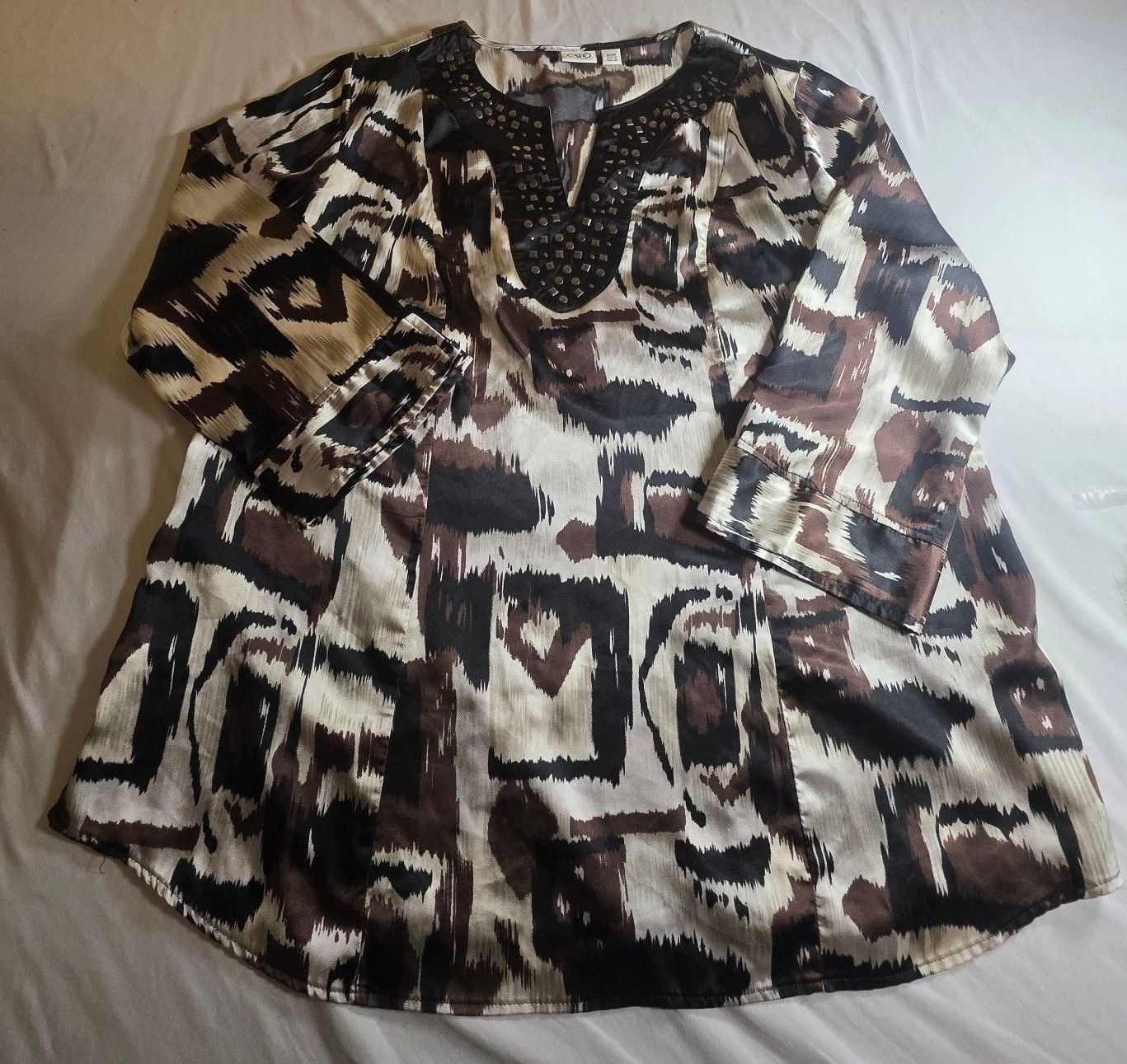 Cato Abstract Print Studded V-Neck Long Sleeve Tunic Top Size 10 2