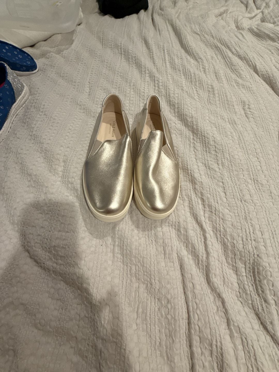 Cole Haan Grand Ambition Slip-On Sneaker Size 8.5 B Gold 2
