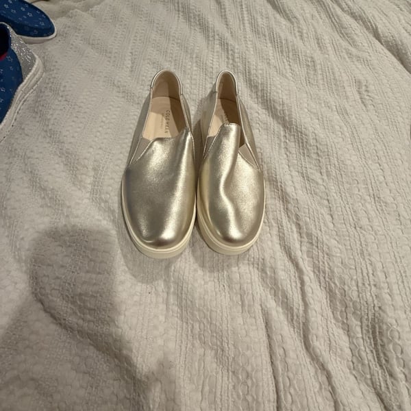 Cole Haan Grand Ambition Slip-On Sneaker Size 8.5 B Gold