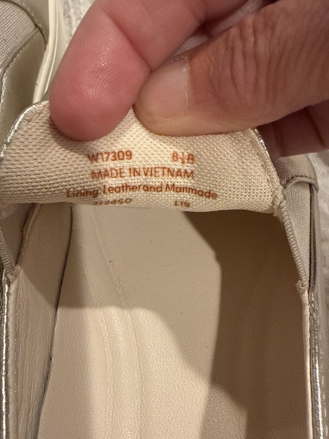 Cole Haan Grand Ambition Slip-On Sneaker Size 8.5 B Gold 5