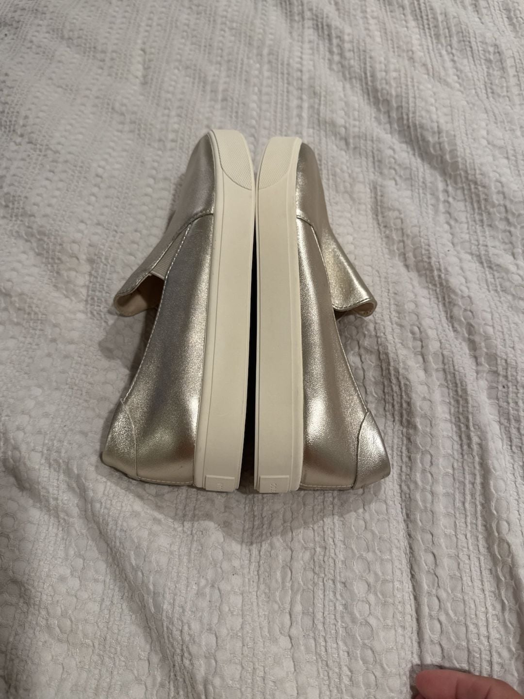 Cole Haan Grand Ambition Slip-On Sneaker Size 8.5 B Gold 7