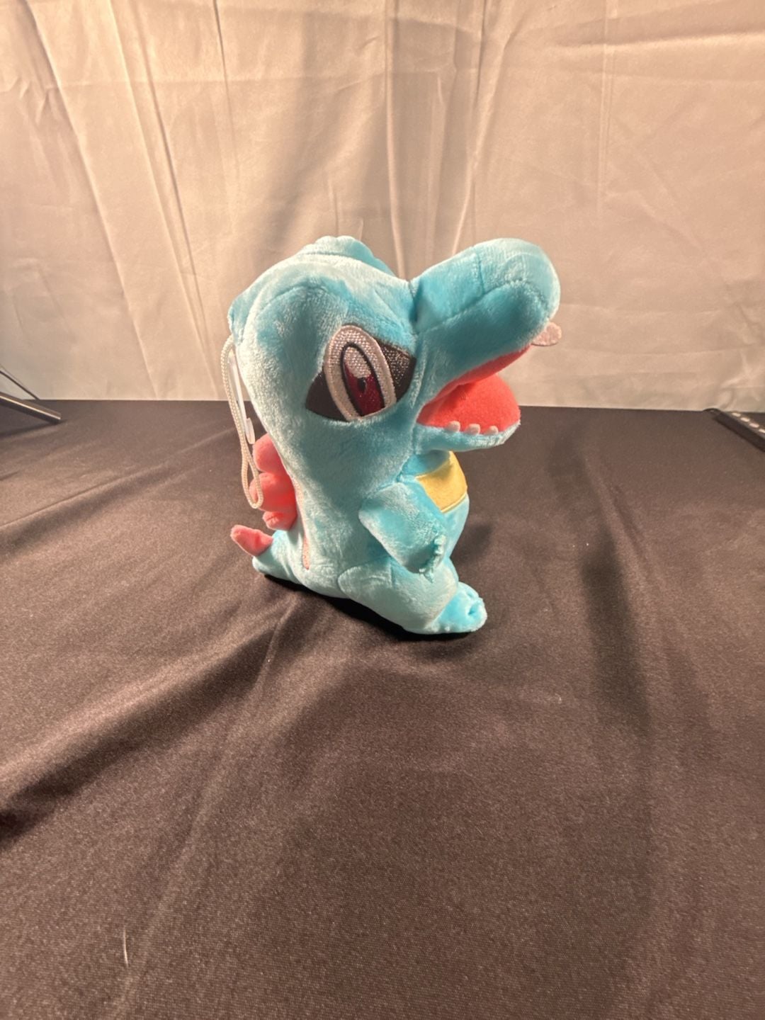 8 in Pokemon Totodile Plush Toy Stuffed Animal 4