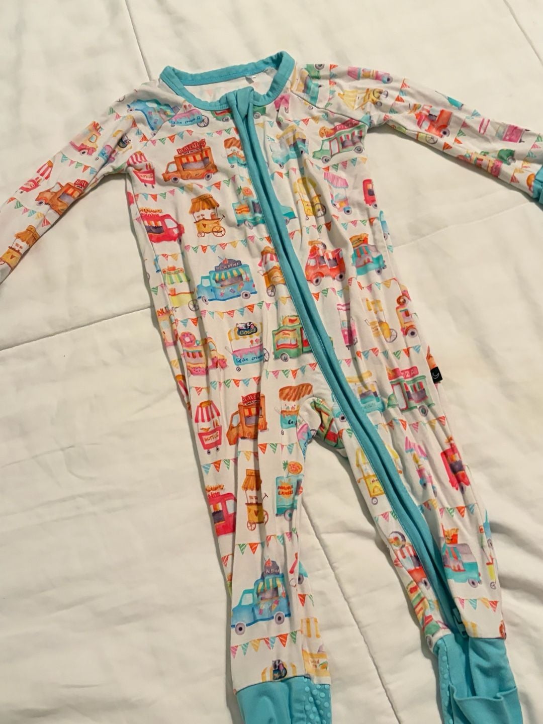 The Sleepy Sloth Food Truck Print Zip Jammies Size 3-6 3
