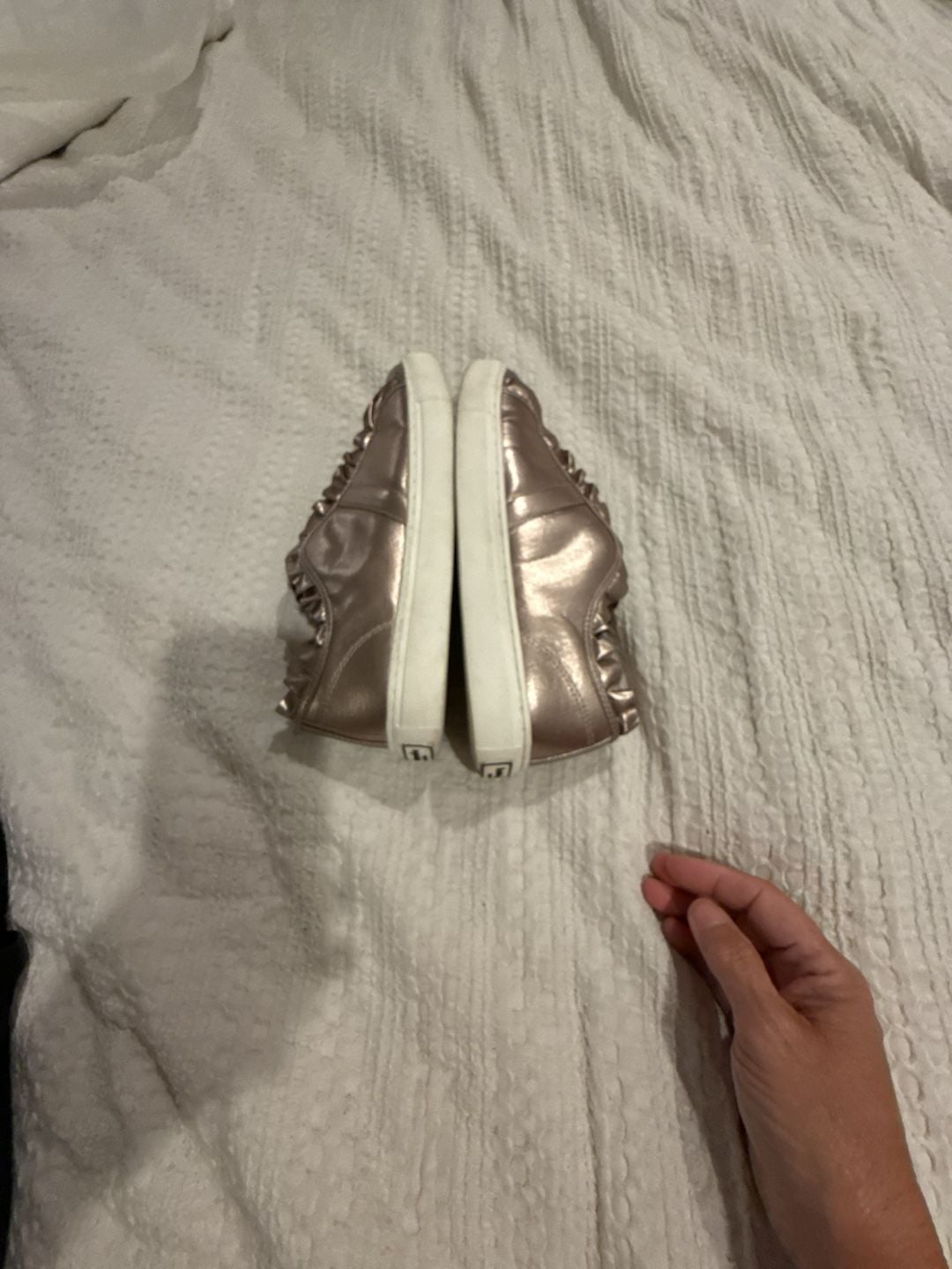 Kate Spade Lance Sneaker Size 6.5M Bronze Ruffle 8