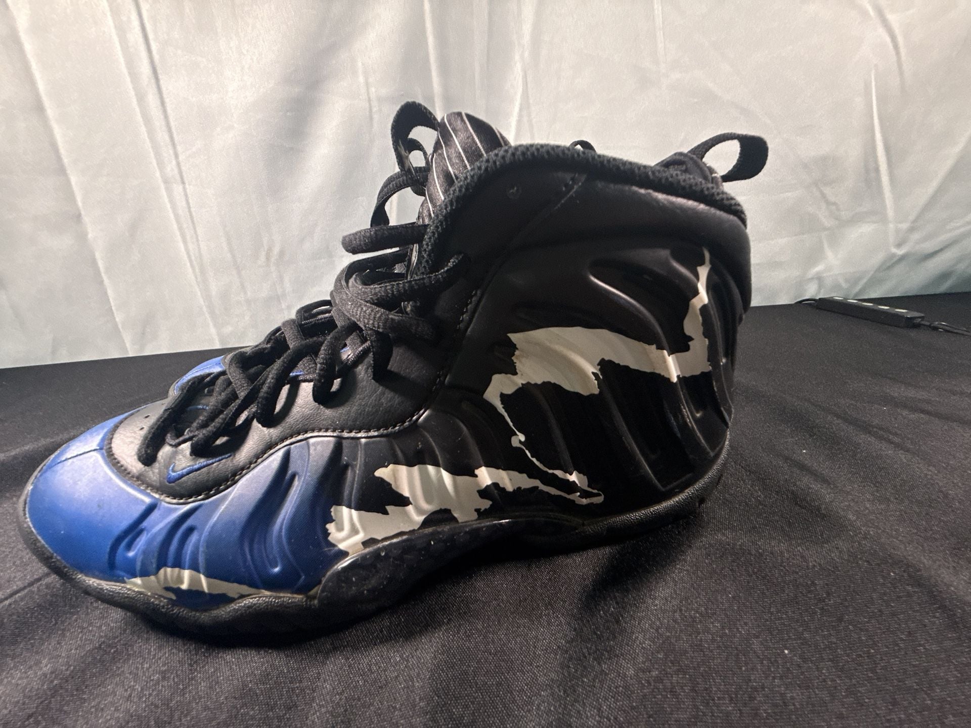 Nike Air Foamposite One 6y 4