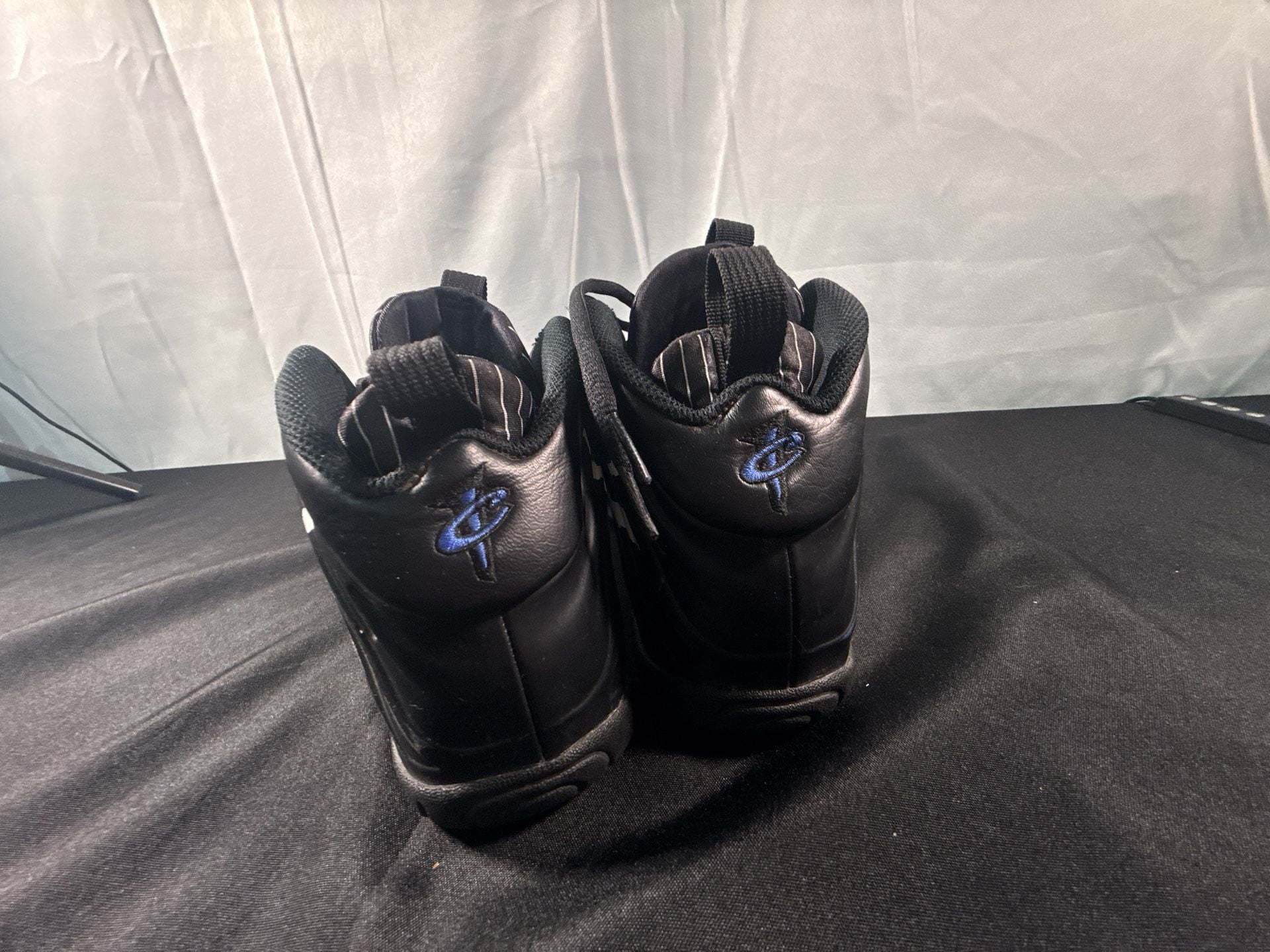 Nike Air Foamposite One 6y 5
