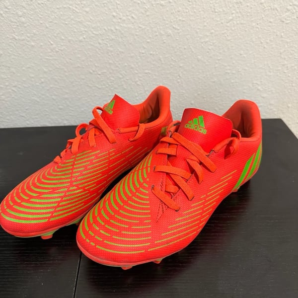 Adidas Predator Edge.4 Soccer Cleats Size 4.5 Solar Red Green