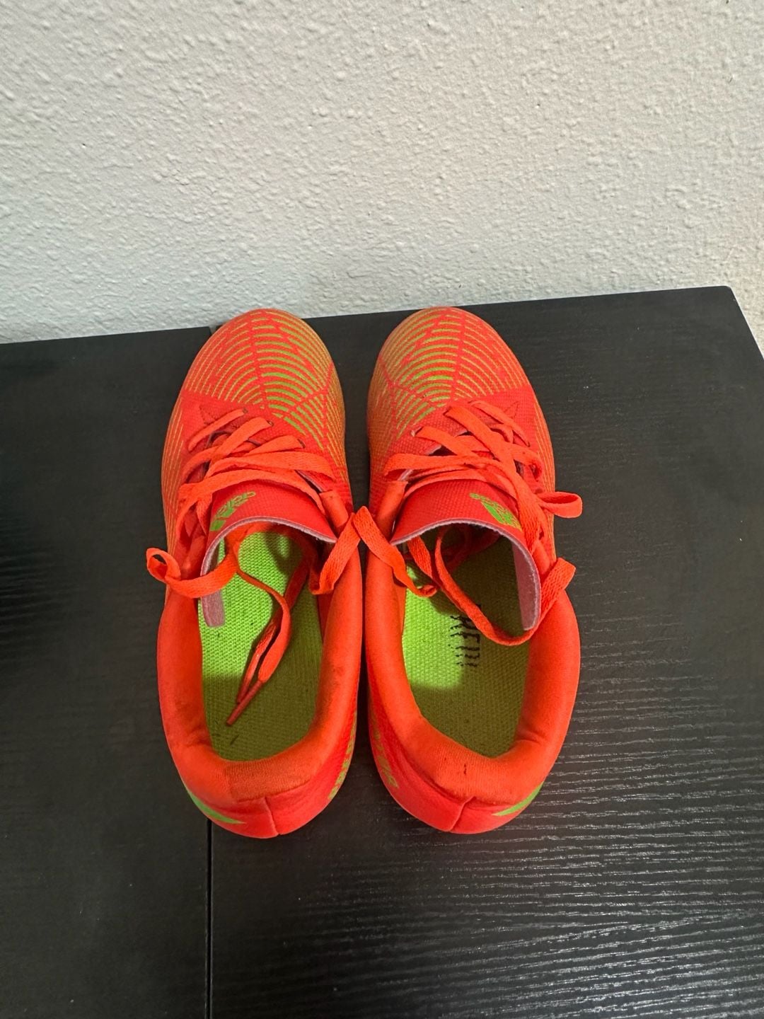 Adidas Predator Edge.4 Soccer Cleats Size 4.5 Solar Red Green 5