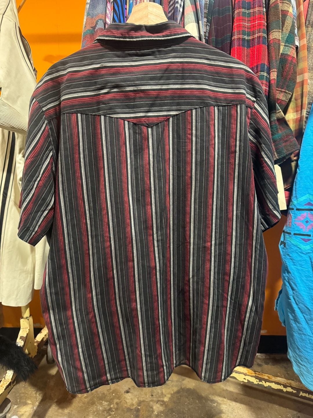 Vintage Wrangler Western Shirt Black Red Striped Pearl Snap Cowboy Short Sleeve 4
