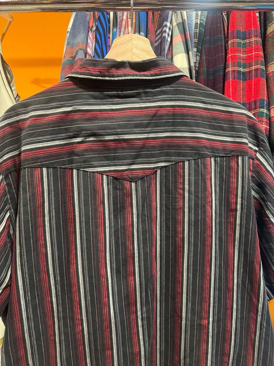 Vintage Wrangler Western Shirt Black Red Striped Pearl Snap Cowboy Short Sleeve 5