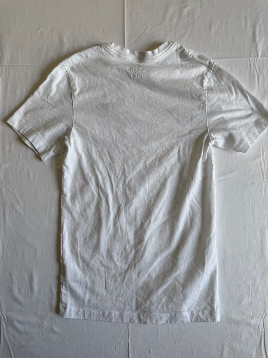 Nike The Nike Tee Size XS White Short Sleeve Embroidered Logo T-Shirt 4
