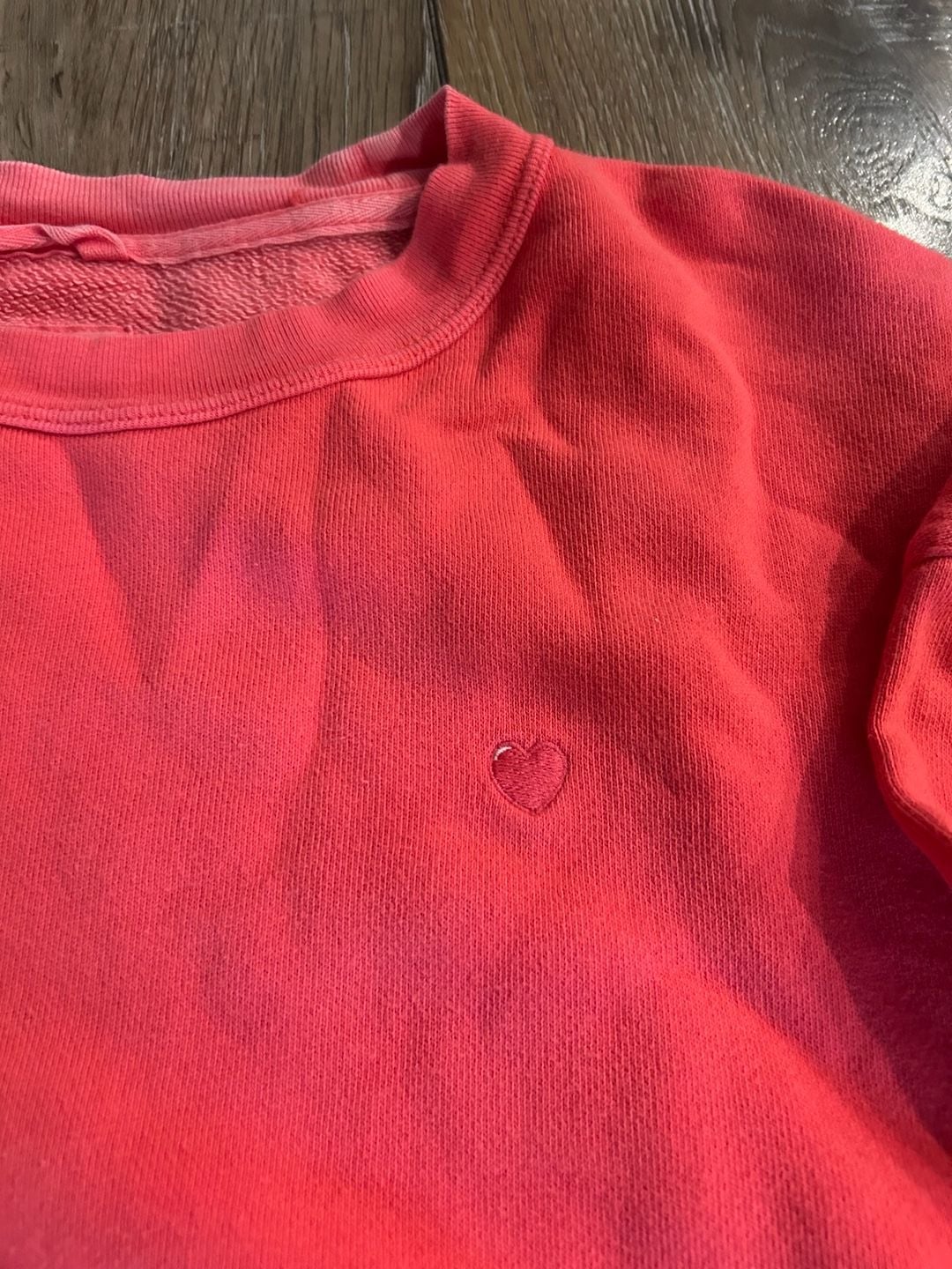 Aerie Très Chic Sweatshirt Size XS Pink Heart Embroidery Pullover 4
