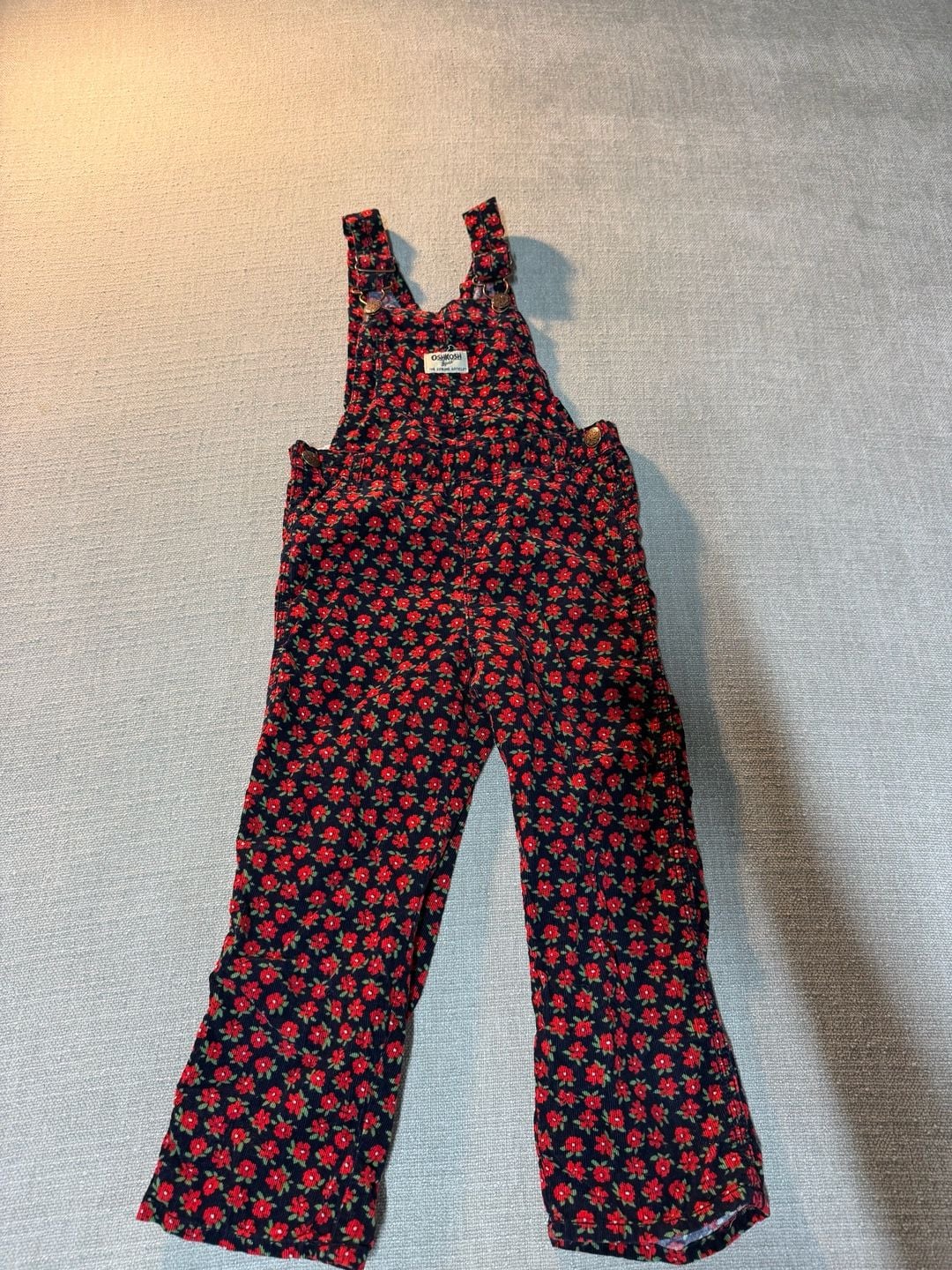 OshKosh B'gosh Corduroy Floral Overalls Size 4T 2