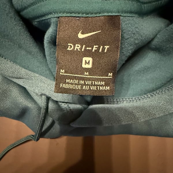 Nike Dri-Fit Pullover Hoodie Size M Green Fleece Sweatshirt