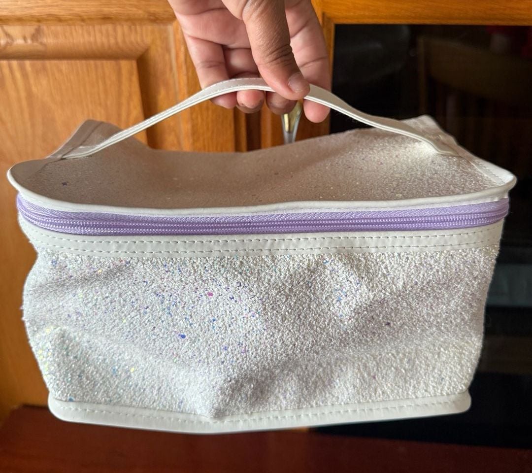 Clinique Skincare Makeup Beauty Cosmetic Train Case Bag Glitter White/Purple 2