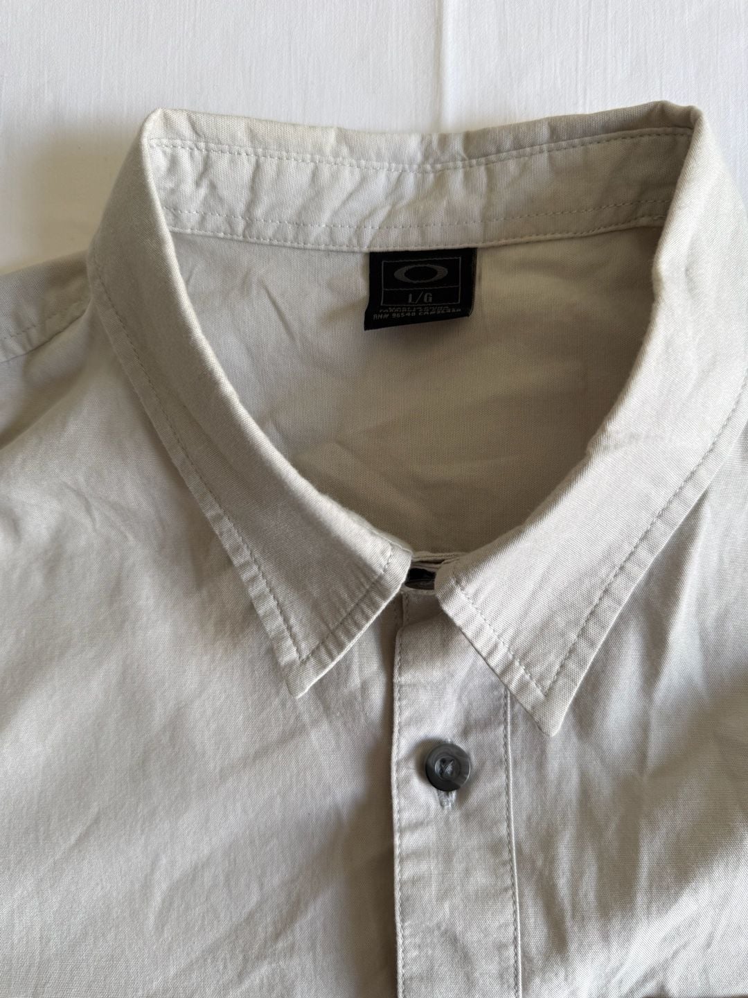 Oakley Long Sleeve Button Up Shirt Size L/G gray/beige Pocket Logo 3
