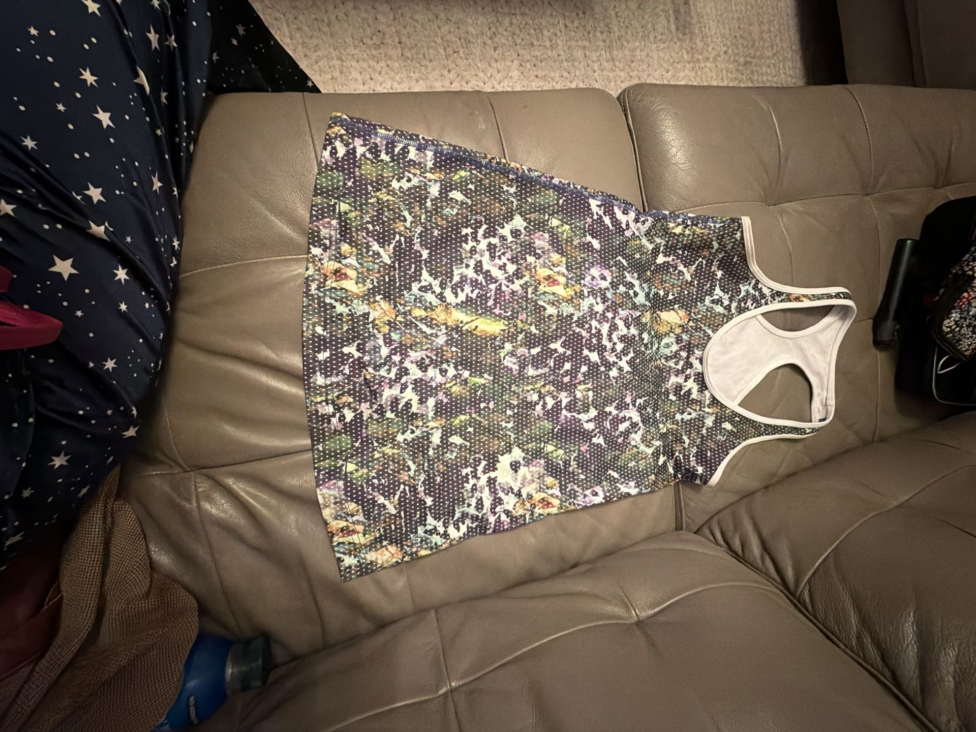Lululemon Power Y Tank Size 8 Multicolor Floral Built In Bra 2