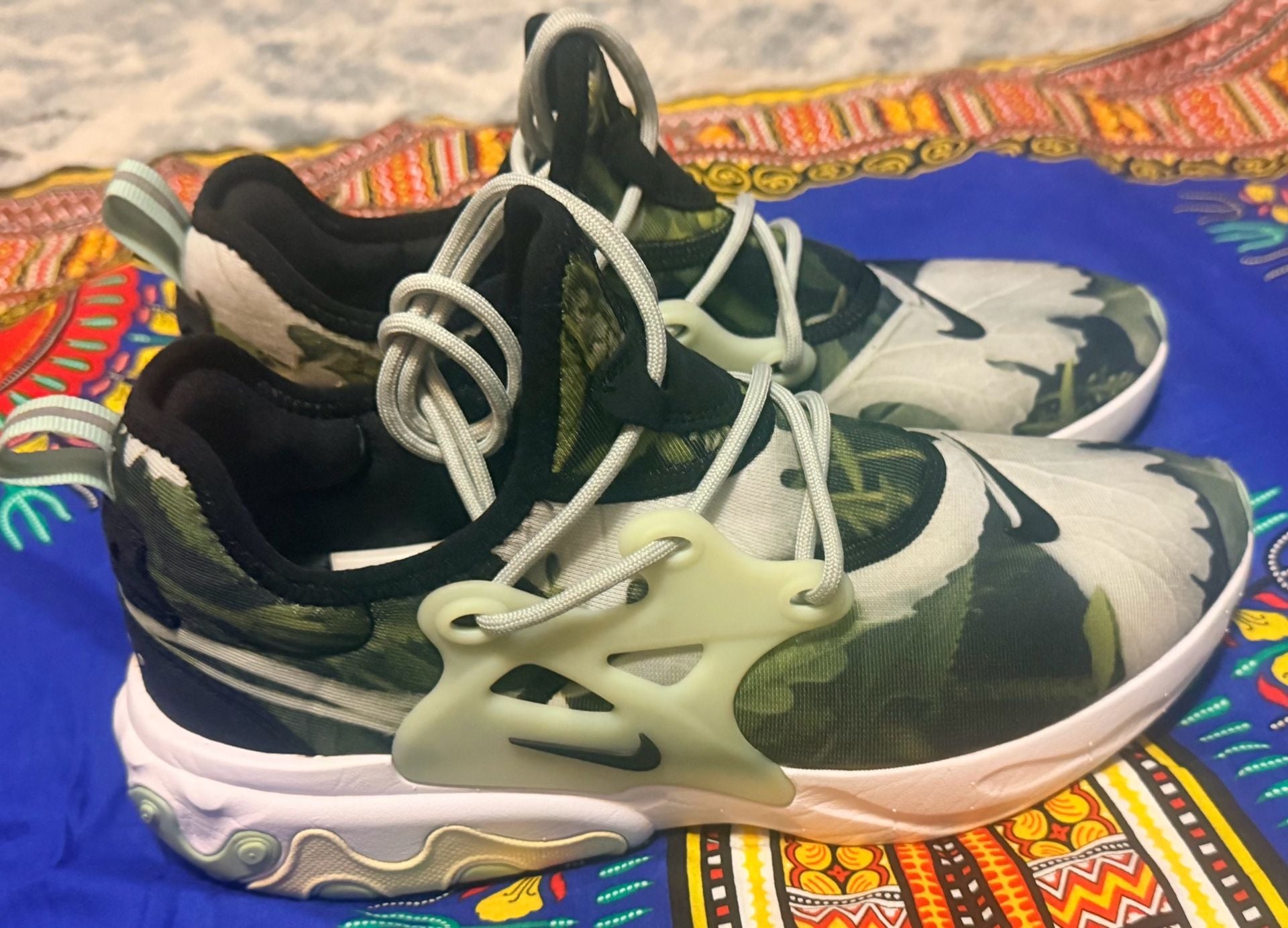 Nike React Presto PRM Pistachio Frost Black White CN7664-300 3
