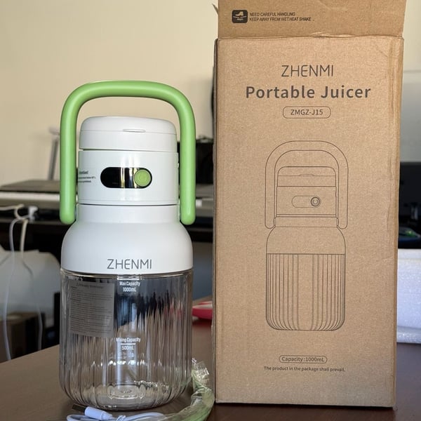 Zhenmi Portable Juicer ZMGZ-J15 1000mL Cordless Blender open box