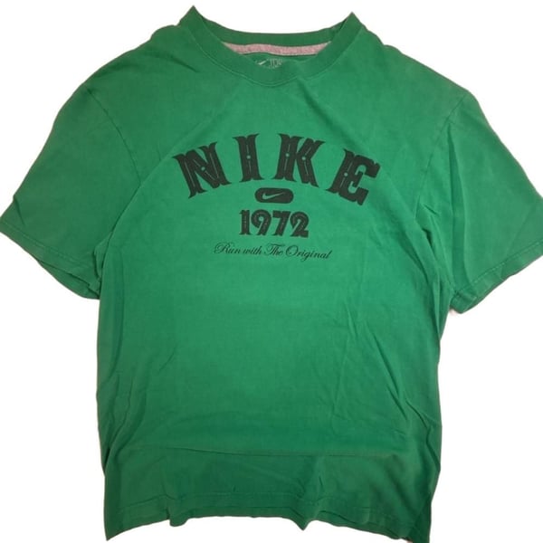 Nike 1972 Run With The Original Green T-Shirt Size M