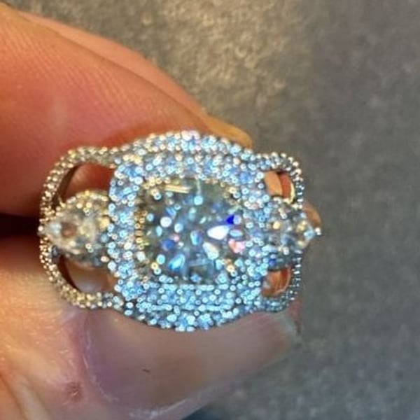 Shop Classic Round Cut Moissanite Engagement Ring 3 Stone Design