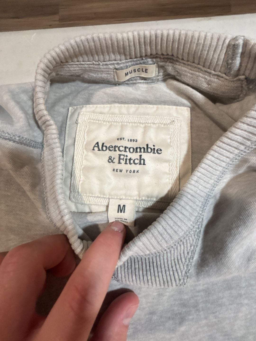Abercrombie & Fitch Muscle Crewneck Sweater Size M Gray Long Sleeve 4