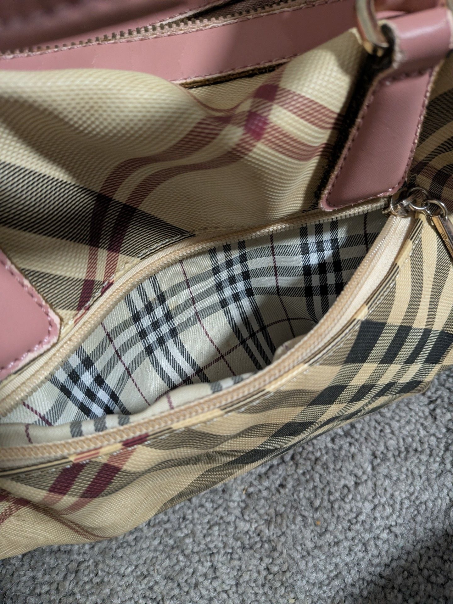 Burberrys London Nova Check Bowling Handbag Pink Trim 4
