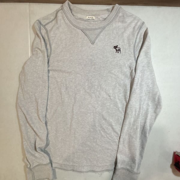 Abercrombie & Fitch Muscle Crewneck Sweater Size M Gray Long Sleeve
