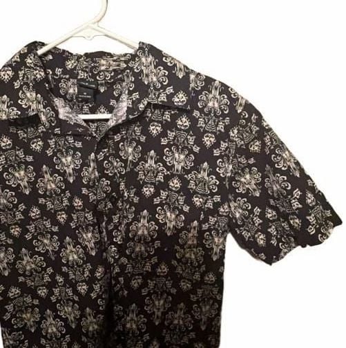 Disney Our Universe Haunted Mansion Shirt Mens Medium Button Up Short Sleeve 8