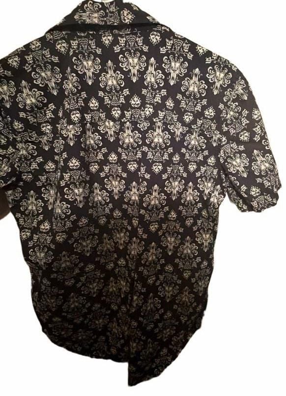 Disney Our Universe Haunted Mansion Shirt Mens Medium Button Up Short Sleeve 7