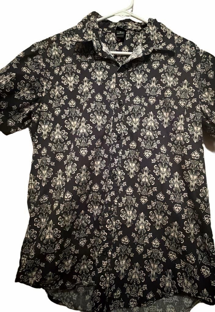 Disney Our Universe Haunted Mansion Shirt Mens Medium Button Up Short Sleeve 9