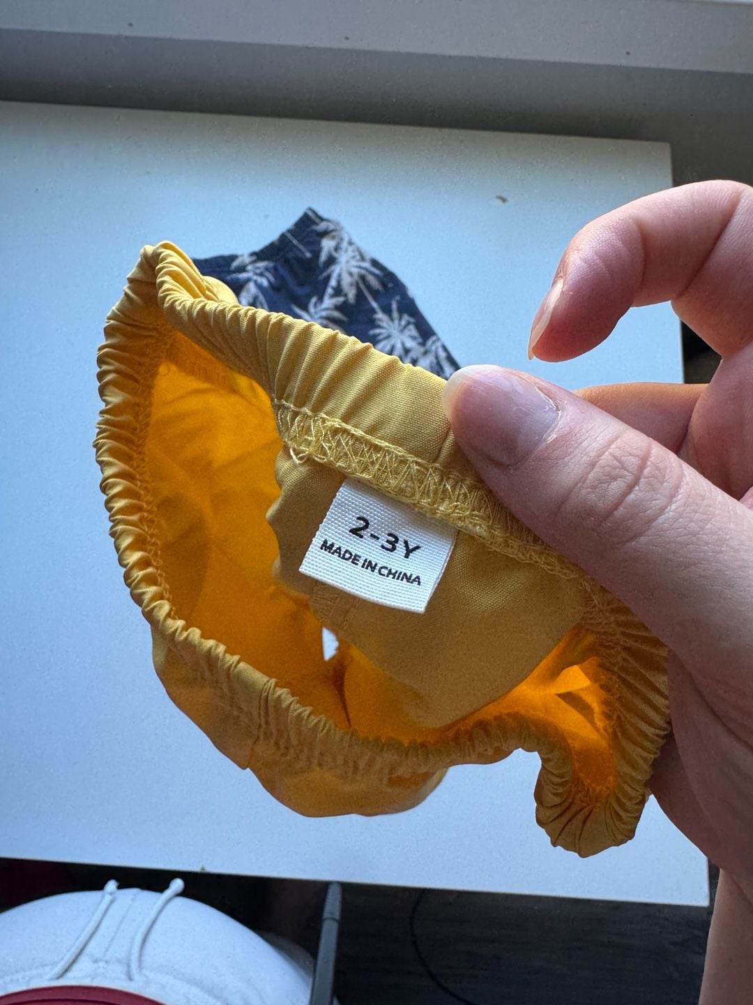 Toddler Boys Shorts Size 2-3Y Palm Tree And Yellow 3