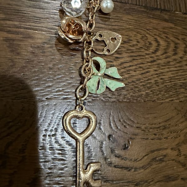 Juicy Couture Gold Tone Charm Necklace Key Heart Bow